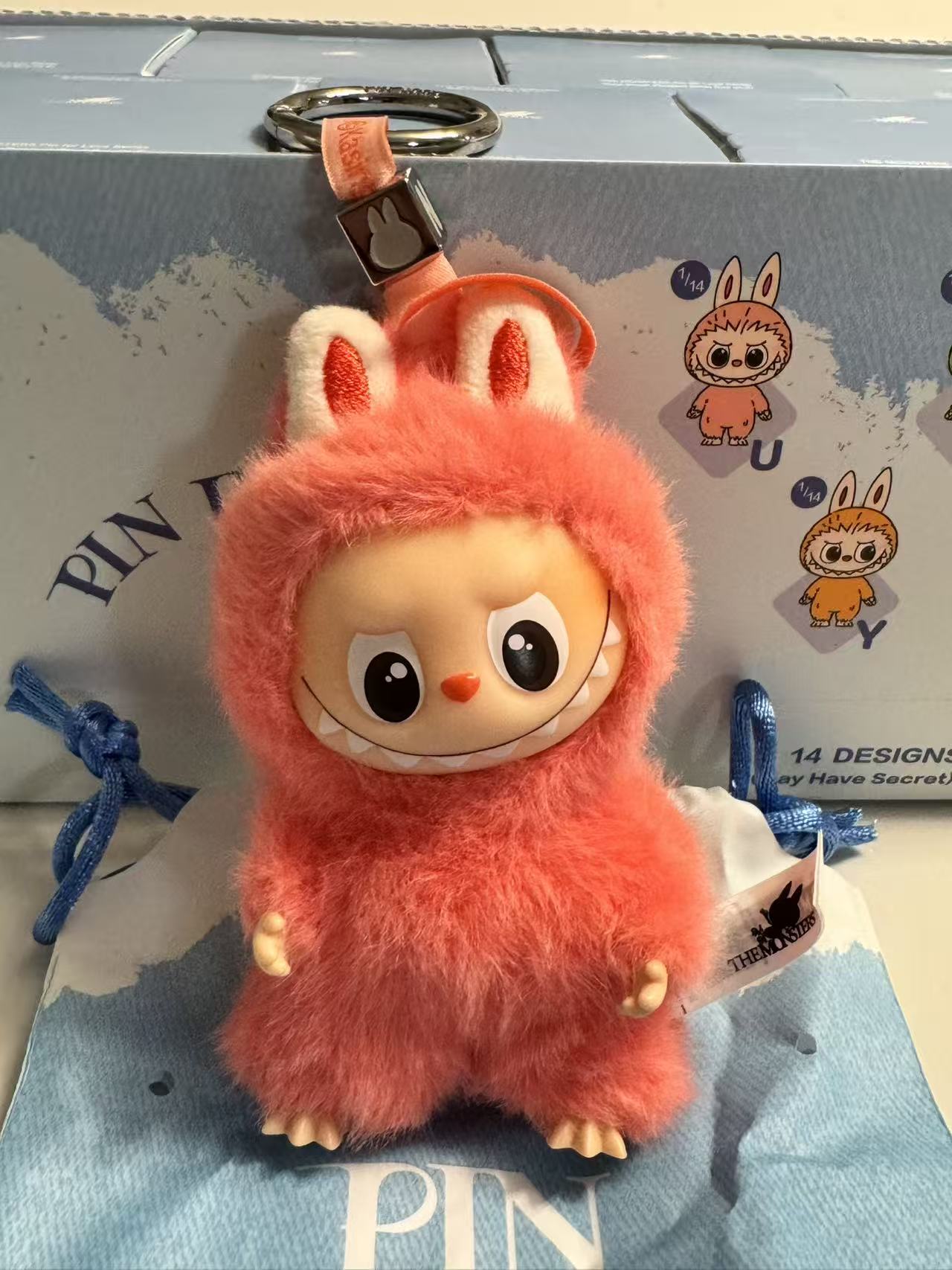 Popmart pin for love labubu Letter "N"