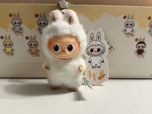 Popmart pin for love labubu Letter "H"